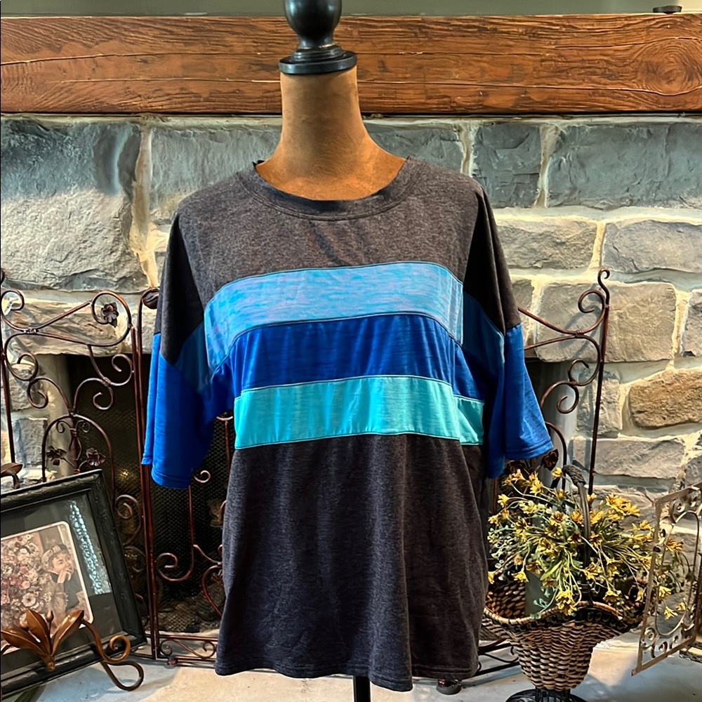 FP Movement Blue Boxy Relaxed T-Shirt / FP Movement Bag Included - Picture 2 of 4